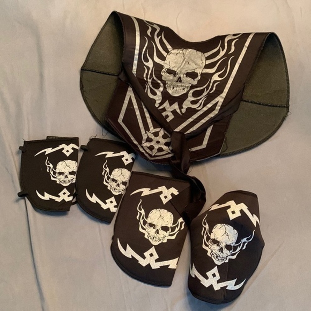 Skull Lord Ninja Black & Silver Kids Halloween/Dress-up Boy Costume Size S (4-6)